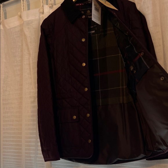 Barbour Women's Quilted Utility Jacket - Dark Burgundy - Picture 2 of 2
